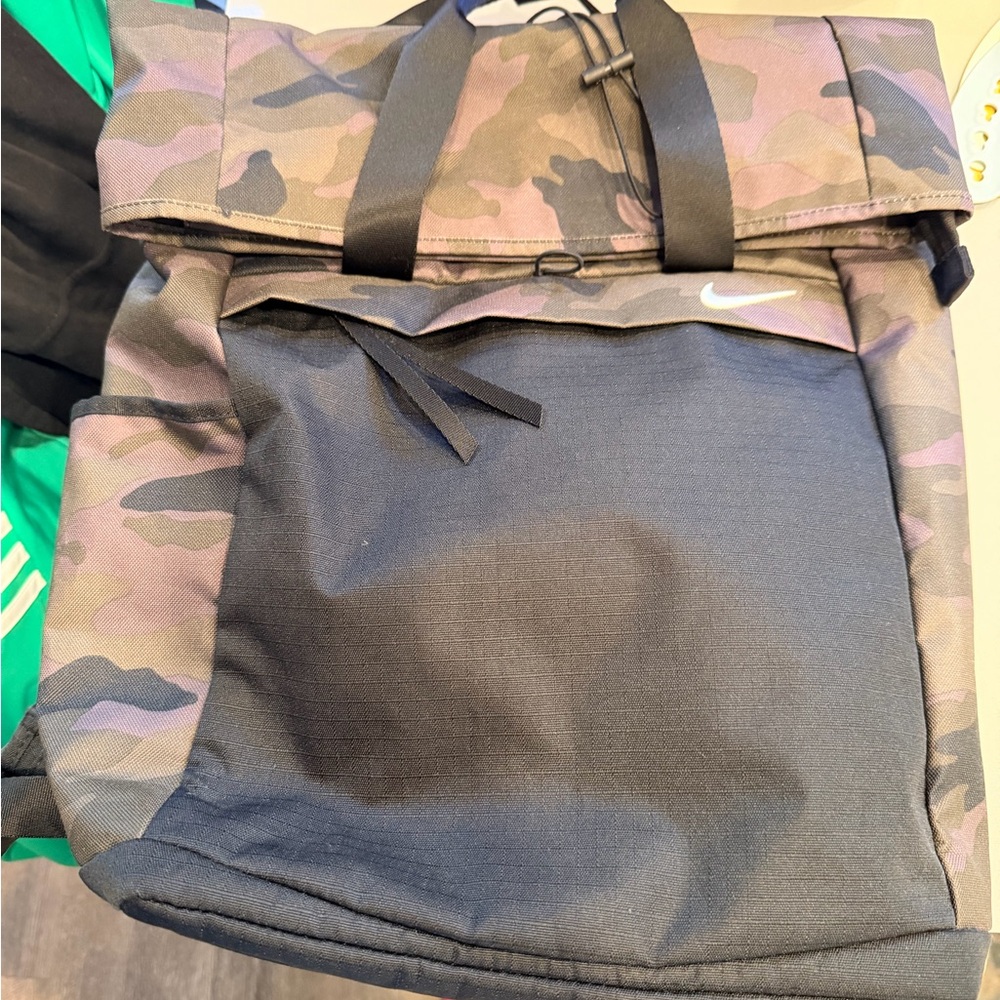 Nike Camo Backpack - Picture 2 of 3